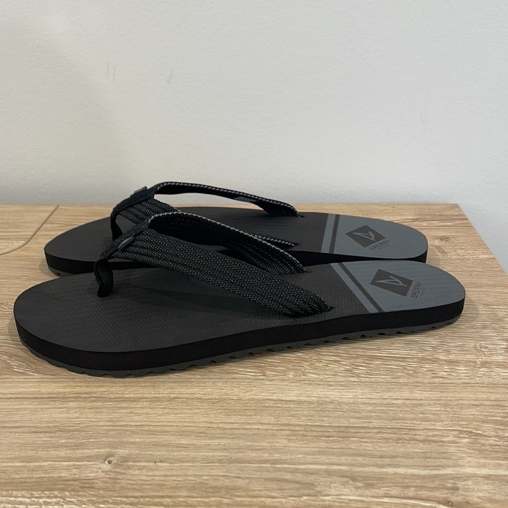 Sperry Sandals, Size 12 - Picture 5 of 9